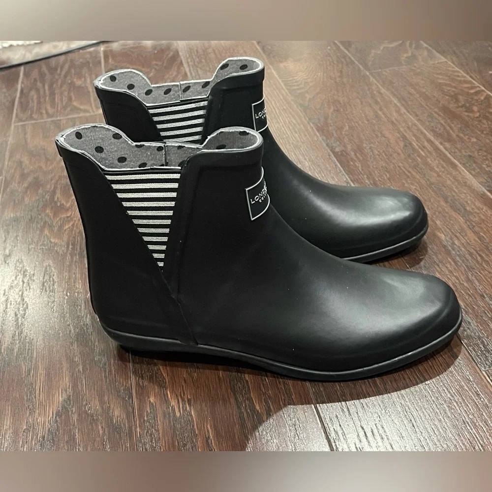 LONDON FOG Women Piccadilly Rain Boot Black Matte Size 11M Pull-On Ankle